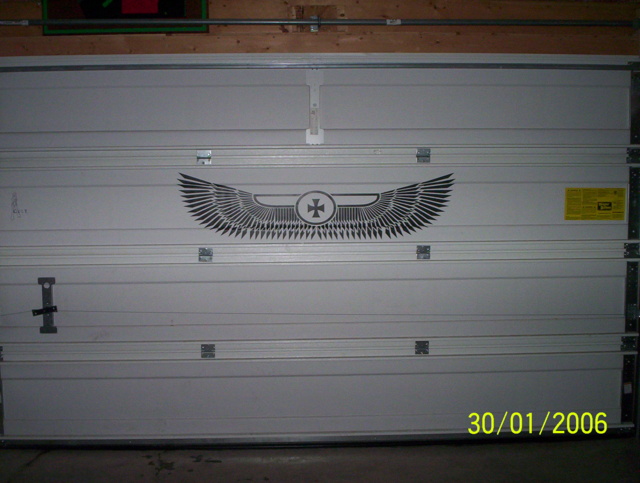 Cult garage door